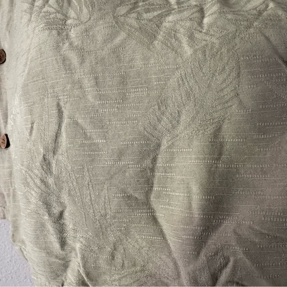 Big Dogs Vintage 100% Silk Resort Wear 90’s Button Shirt Subtle Botanical Men XL - Picture 10 of 11